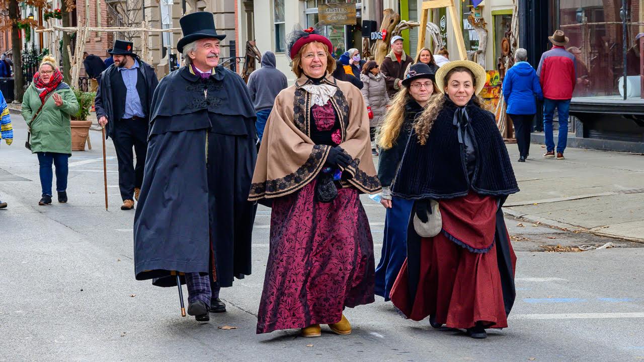 Photos 39th Annual Troy Victorian stroll CivMix