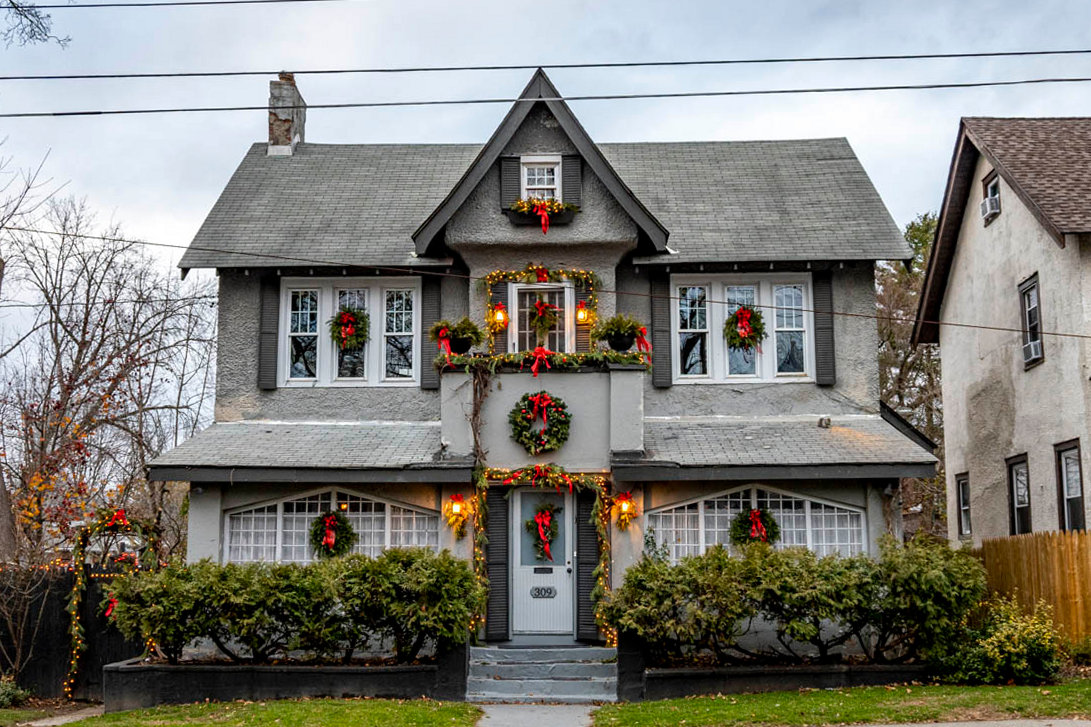 Rise and Shine: Friday, Dec. 19, 2025