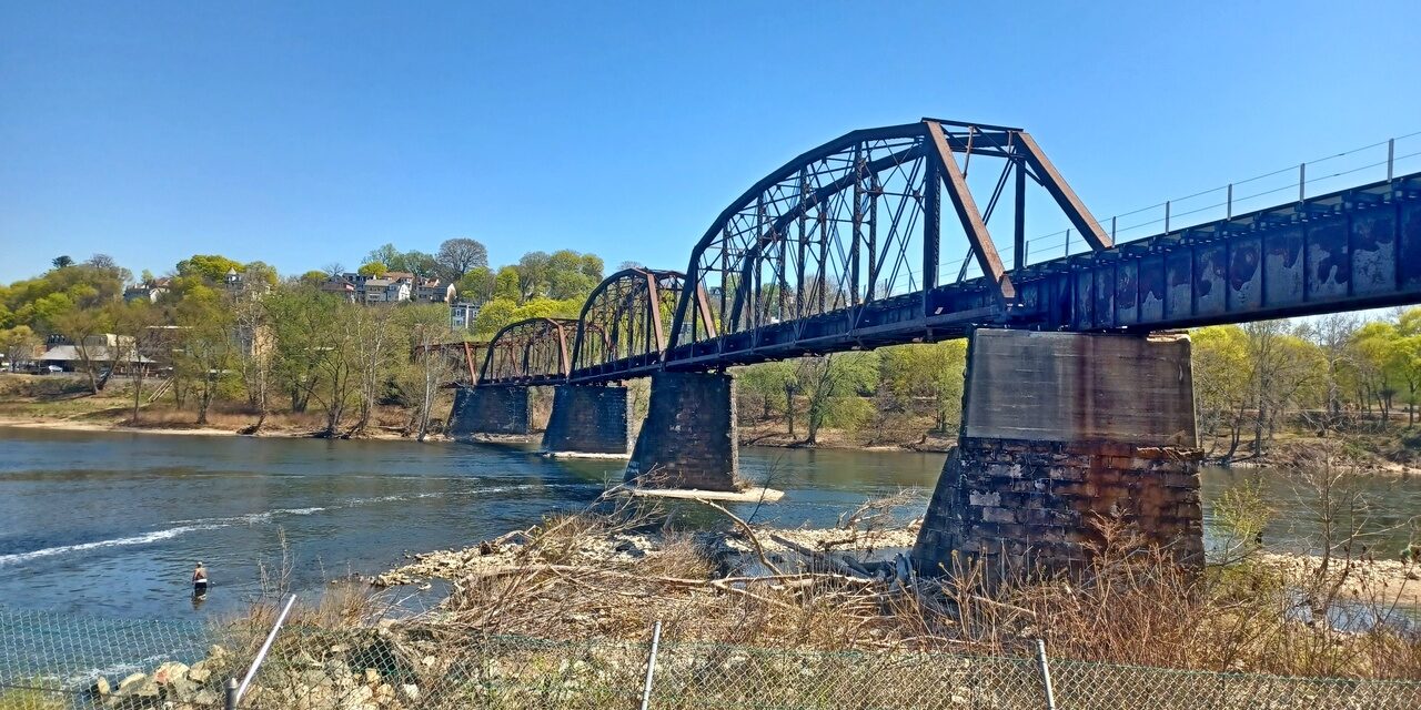 Rise and Shine: Wednesday, March 25, 2025